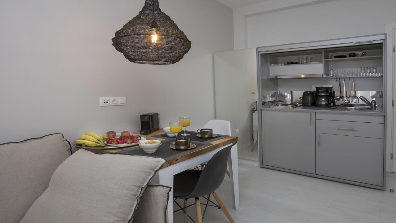 Ermou Stylish Suites By Ghh Atena Exterior foto